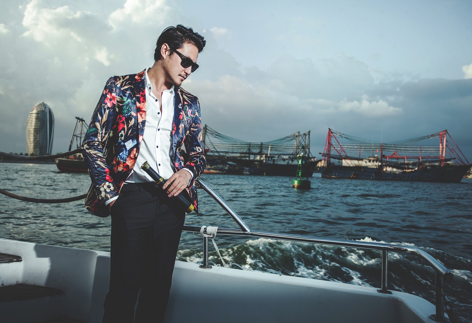 男士西服,西裝禮服,男士西裝,西服推薦,西服訂製,西服出租,西裝價格,西裝推薦